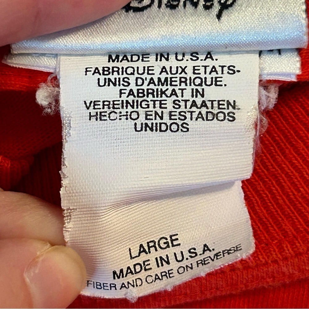Vintage 90s Walt Disney World Winnie The Pooh Cartoon T-Shirt Adult Sz Lg Red - Picture 5 of 8